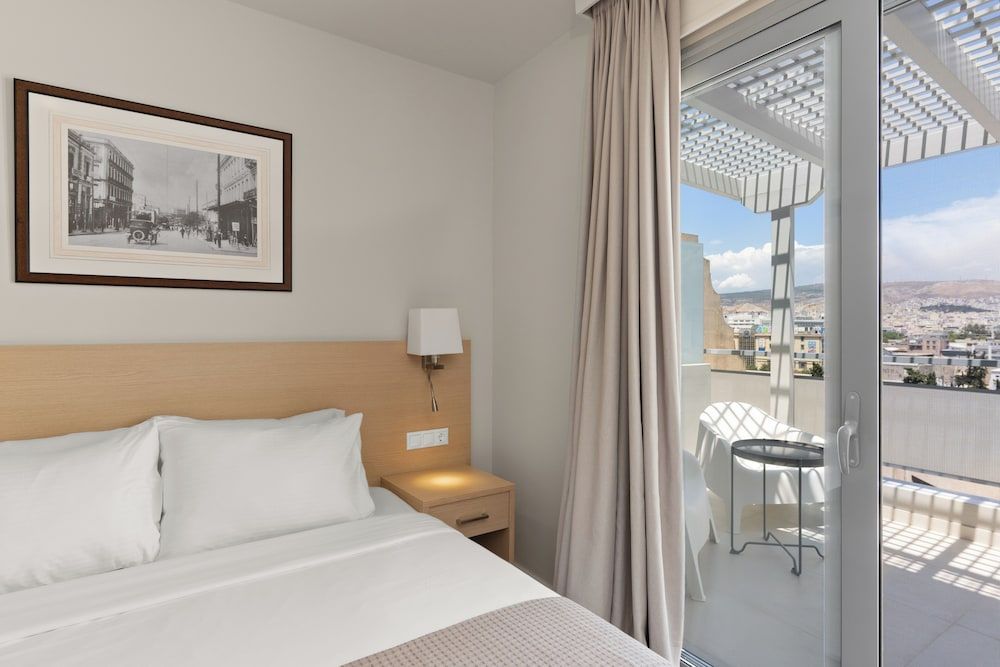 Gallery Central Piraeus Port