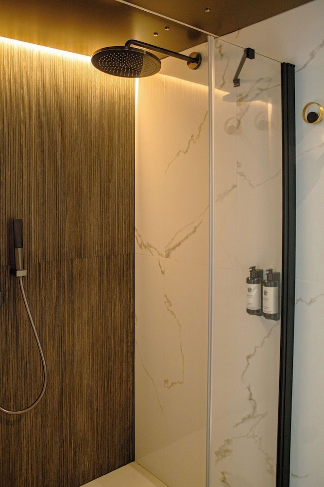 Superior Double Room, City View