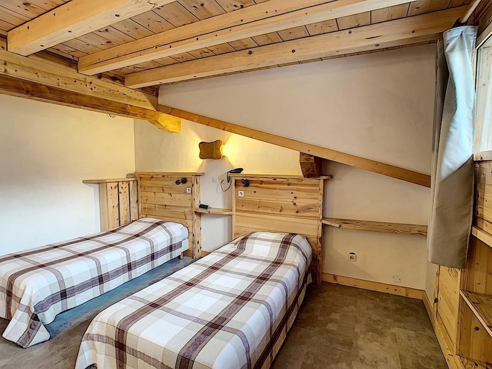 Economy Twin Room