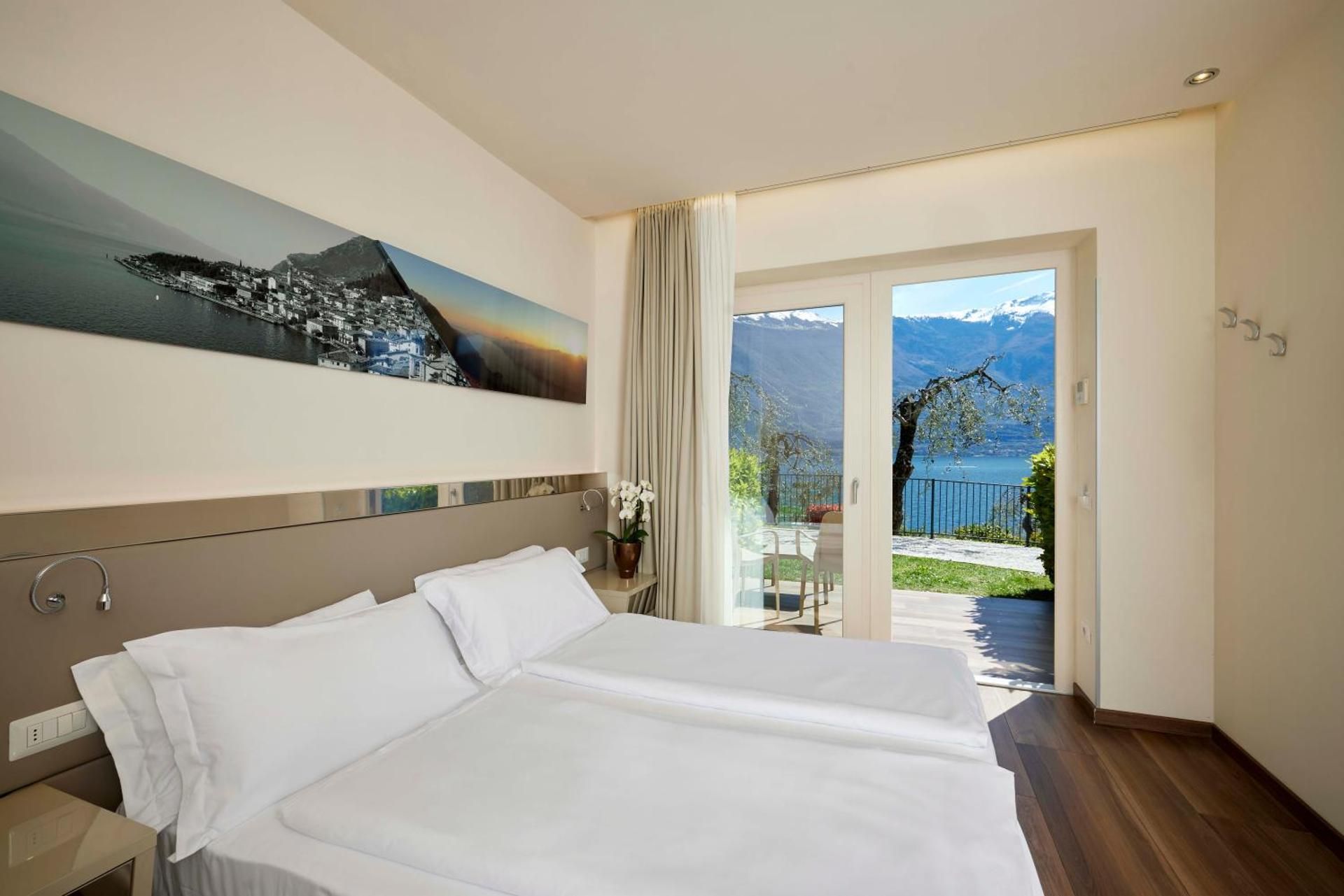 Standard Double or Twin Room with Garden