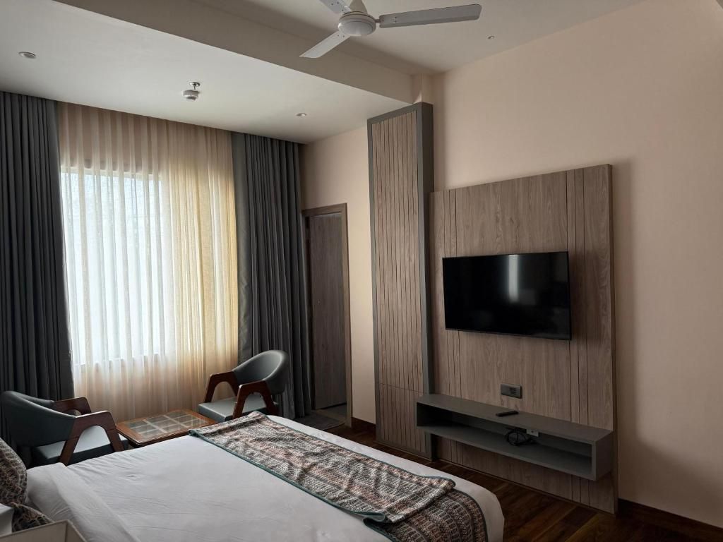 Hotel Acksia Inn Deluxe Room 2