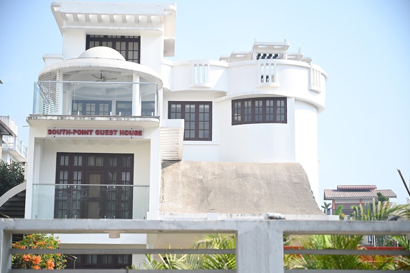 South Point Guest House