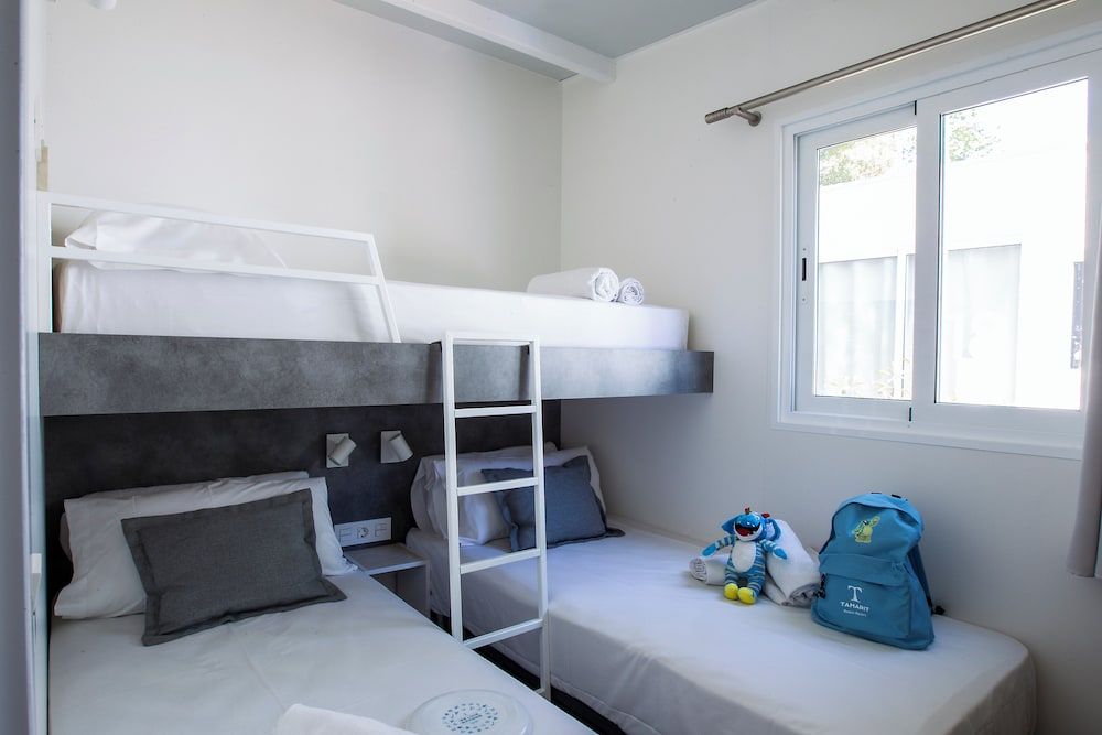 Costa del Sol Glamping Village Fuengirola Bungalow Neri 2 Bedrooms 3