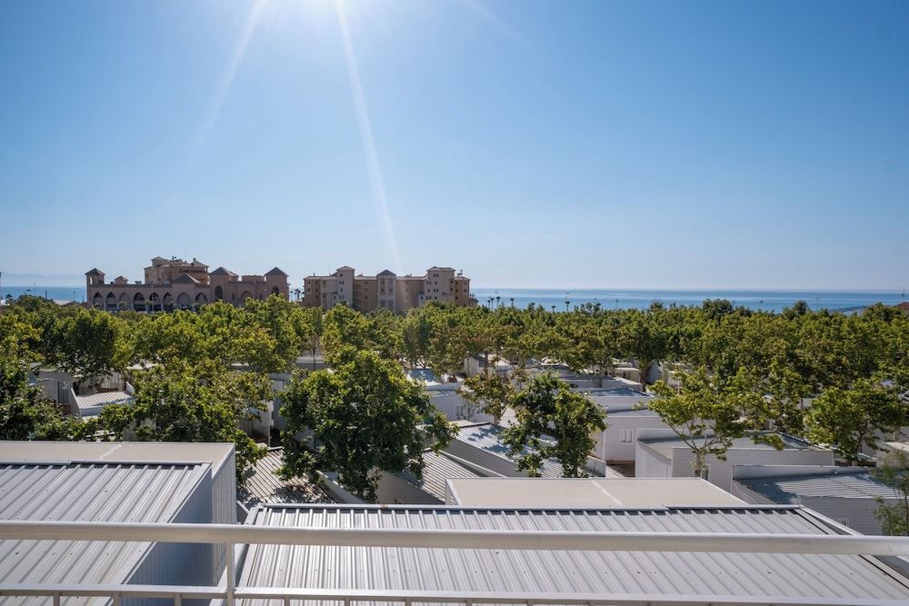 Costa del Sol Glamping Village Fuengirola Deluxe Bungalow, 2 Bedrooms, Sea View (Leo) 14