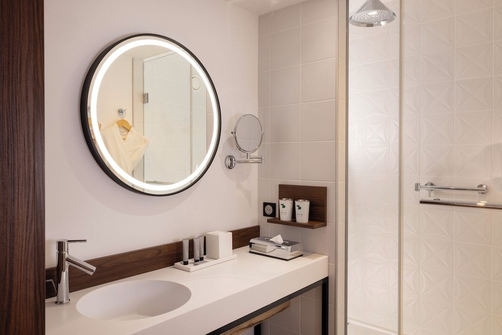 Hotel 56 - Bordeaux Centre Gare Saint Jean Classic Room with Balcony 4