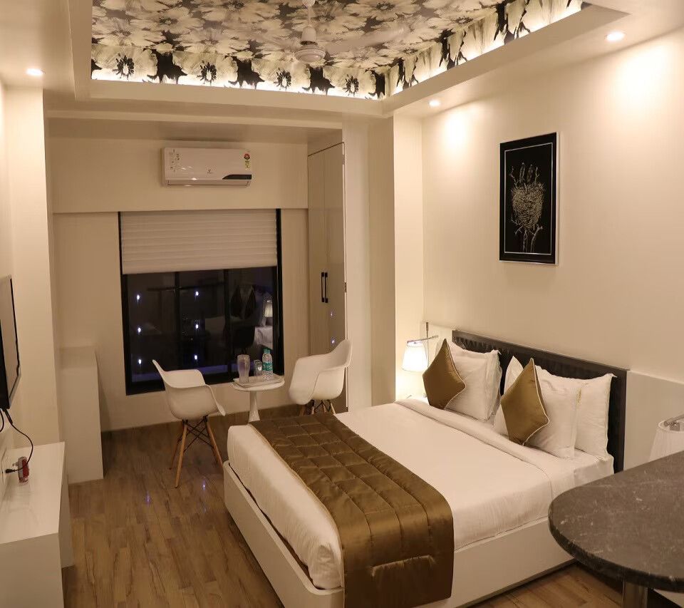 P G REGENCY Resort Executive Room