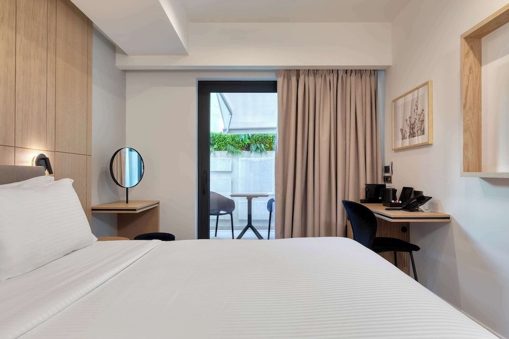 Hilton Garden Inn Athens Syggrou Avenue Room, 1 Queen Bed