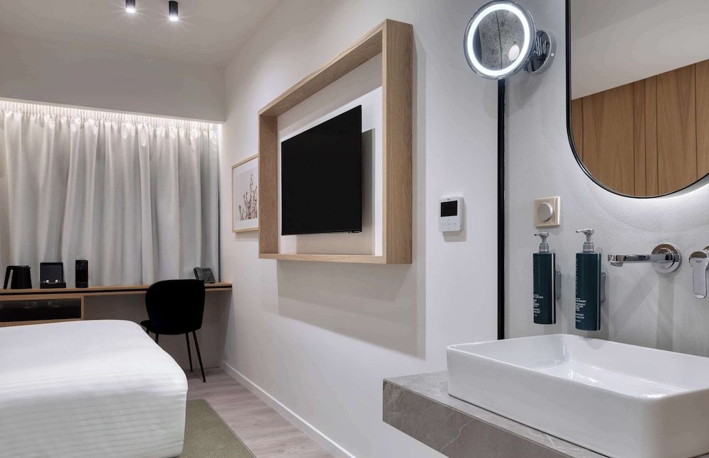 Hilton Garden Inn Athens Syggrou Avenue Double Room 5