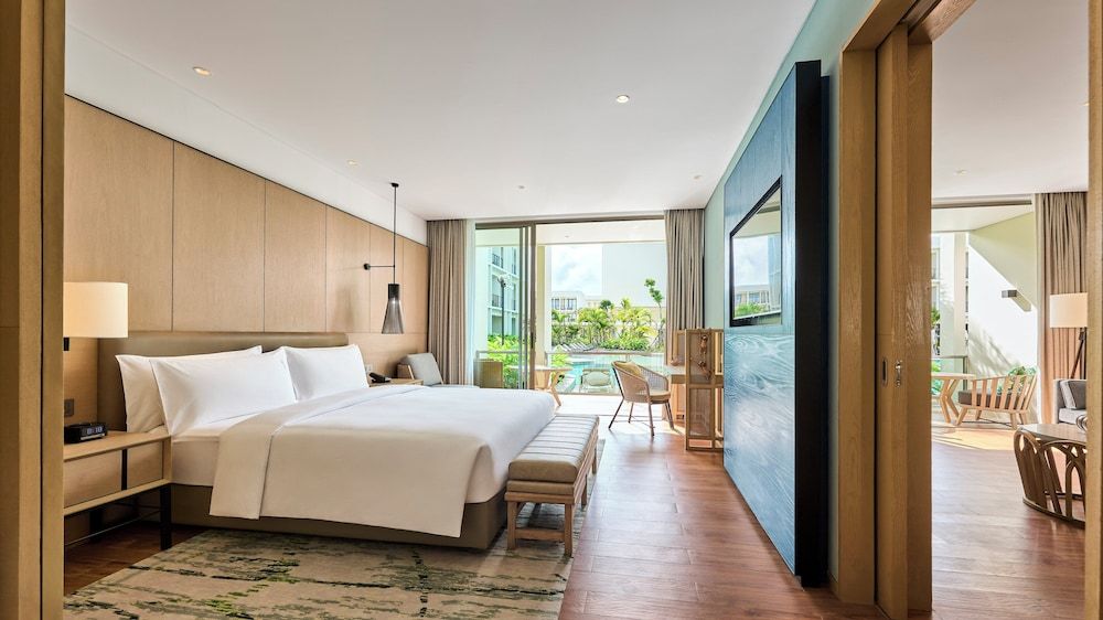 Suite, 1 Bedroom, Pool Access