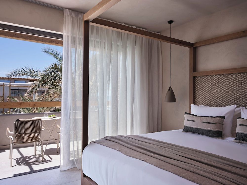 Luxe Pool View Room