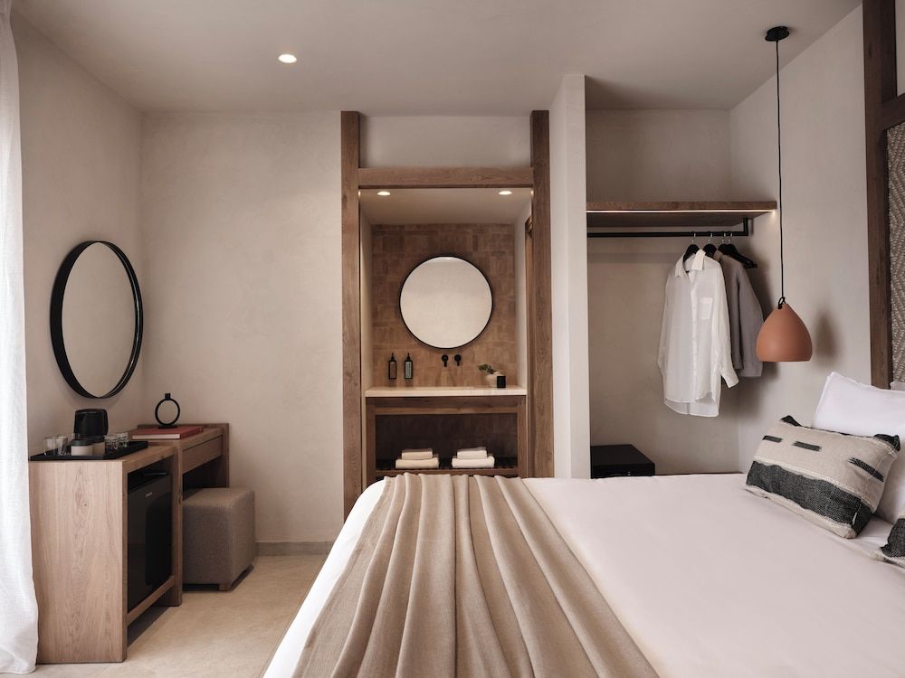 Comfort Triple Room