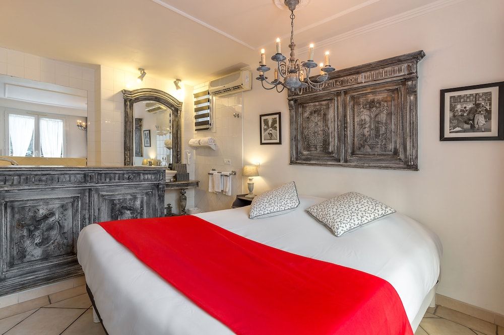Premium Room, 1 Queen Bed