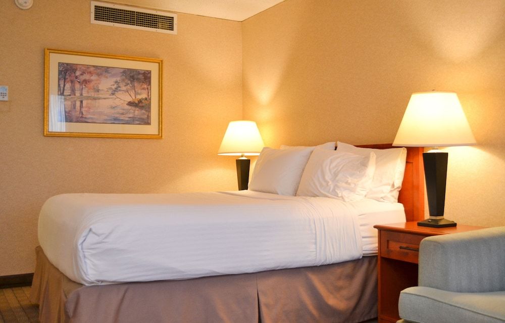 Amenida Residences Standard Single Room, 1 Double Bed