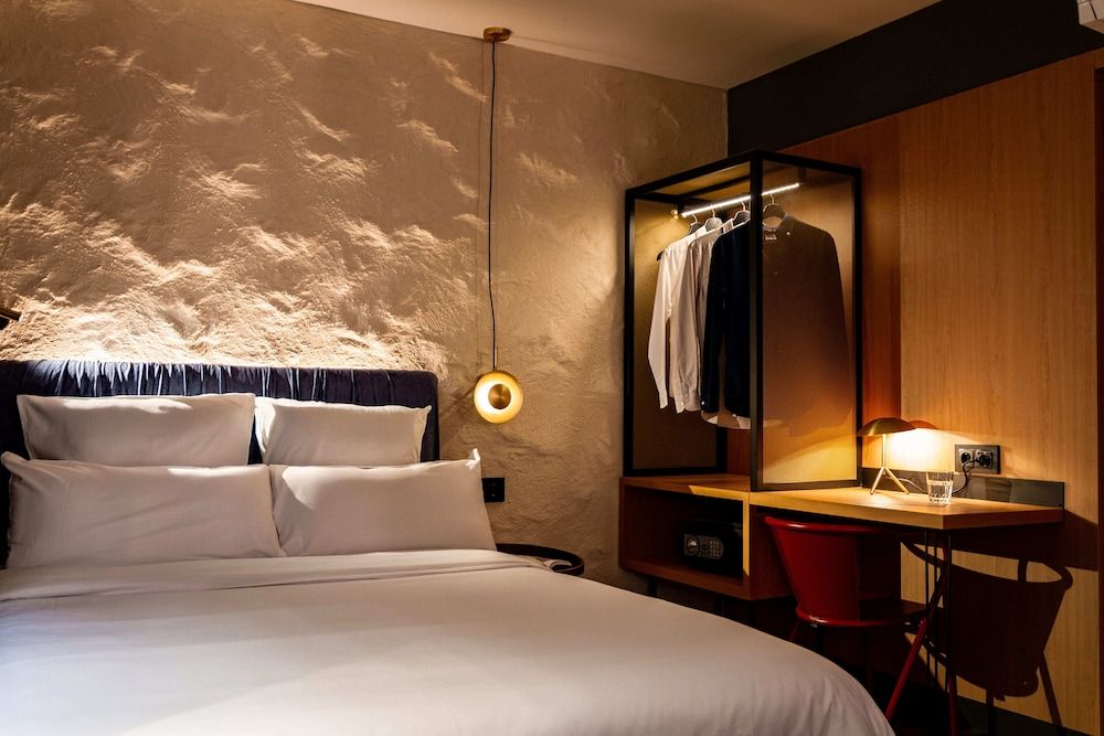 LETOH LETOH Sevilla Economy Double Room 2