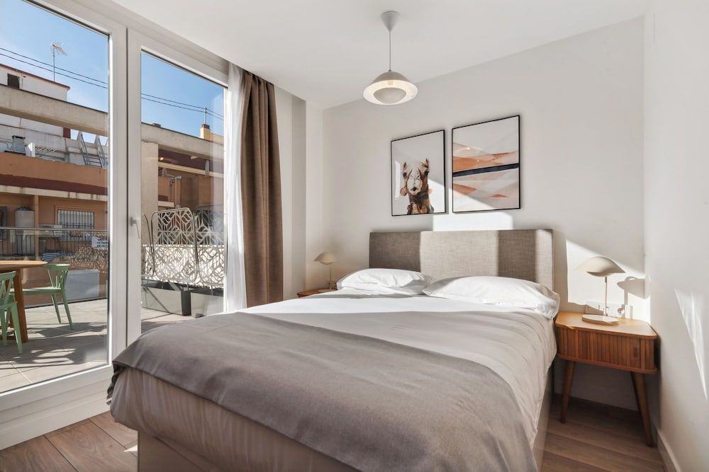 Studio Apartment with sofa bed + terrace