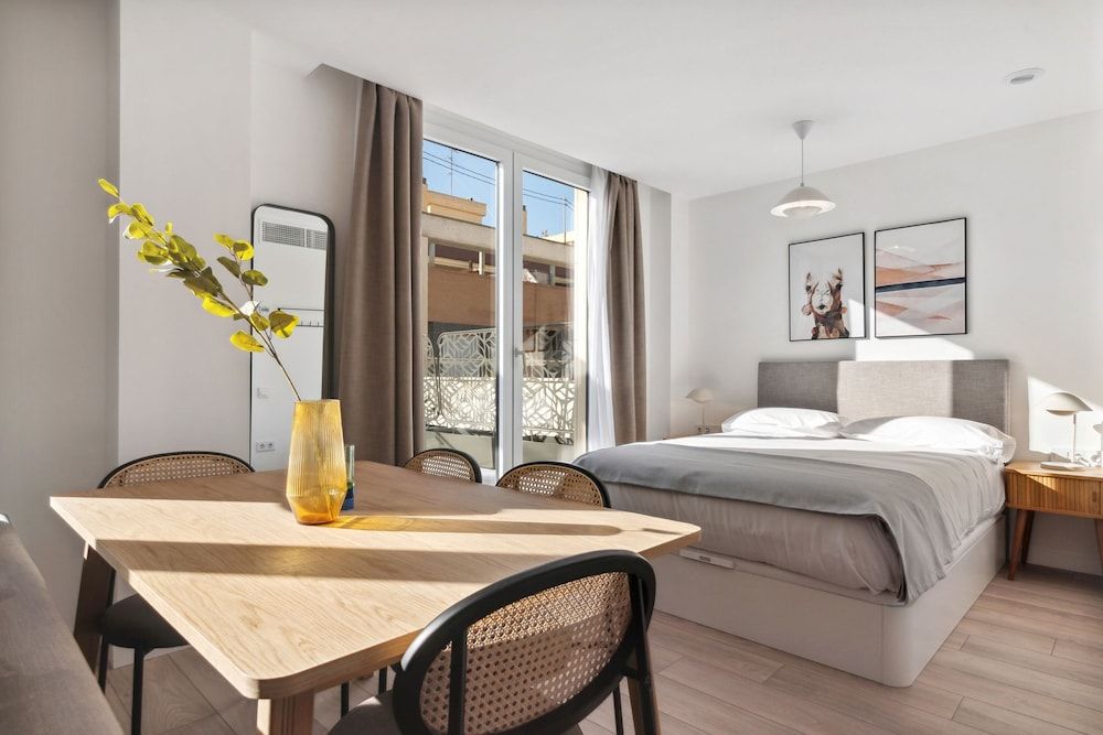 Studio Apartment with sofa bed + terrace