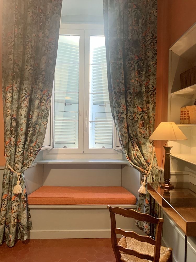 Hotel Central Bastia Apartment (1) 5