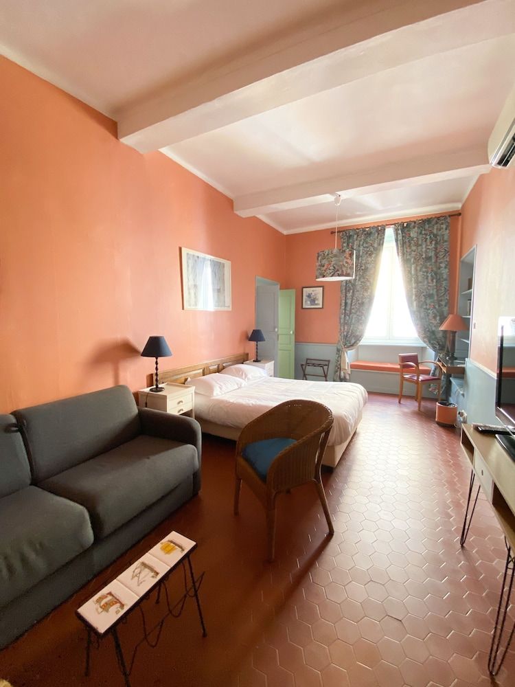 Hotel Central Bastia Apartment (1)