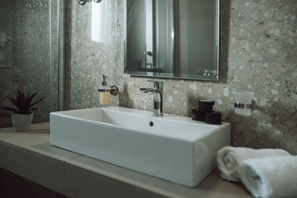 En Milo Junior Suite, Balcony, Sea View 5