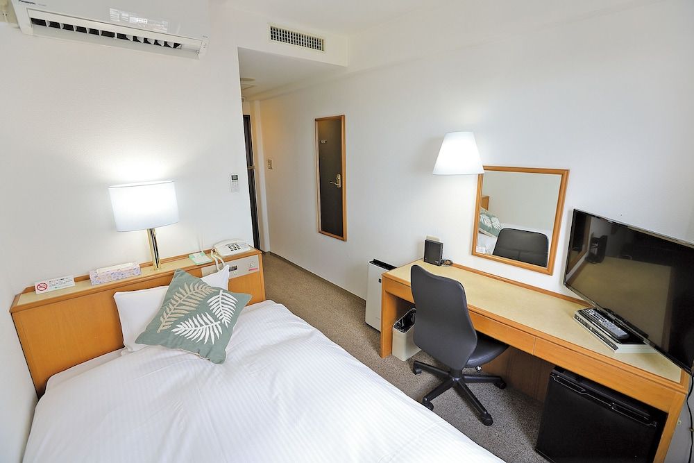 Economy Single Room
