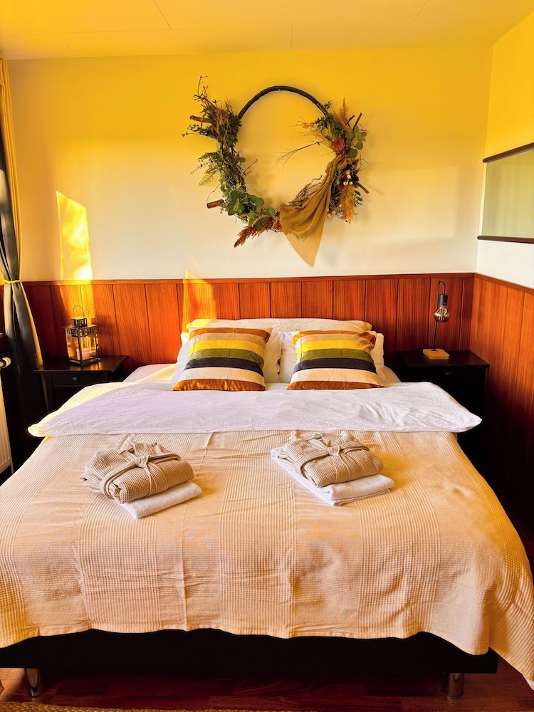 Hotel Brú countryside Standard Double or Twin Room with Hot Tub Access 4