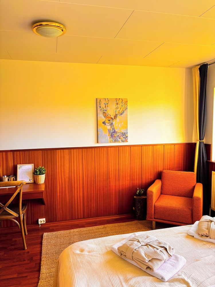 Hotel Brú countryside Standard Double or Twin Room with Hot Tub Access 6