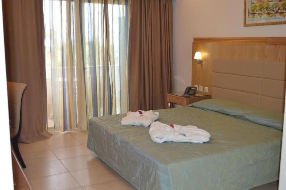 Sea View Twin Room