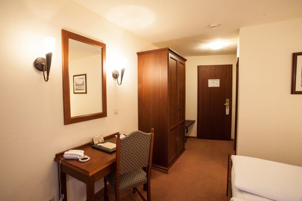 Hotel & Restaurant Klosterhof Double Room 5