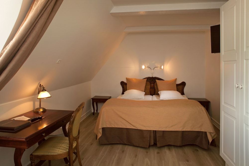 Tyrstrup Kro Double Room 3