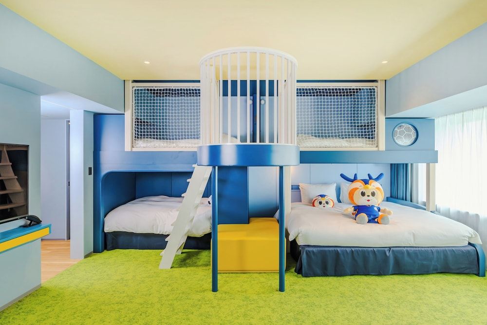 Deluxe City View Triple Room [VIVI]