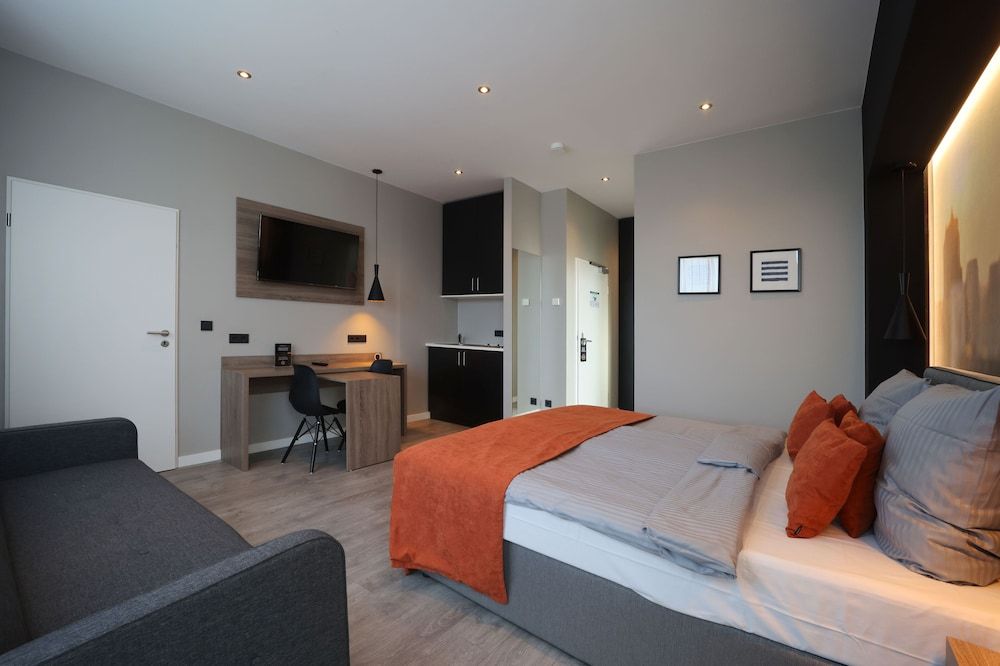 JustStay München Hotel & Apartments Large Studio 3