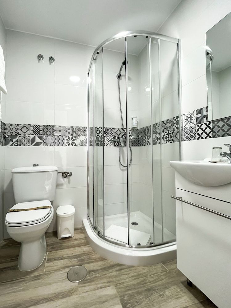 Micaela Charming Hostal Superior Double Room, Balcony 3