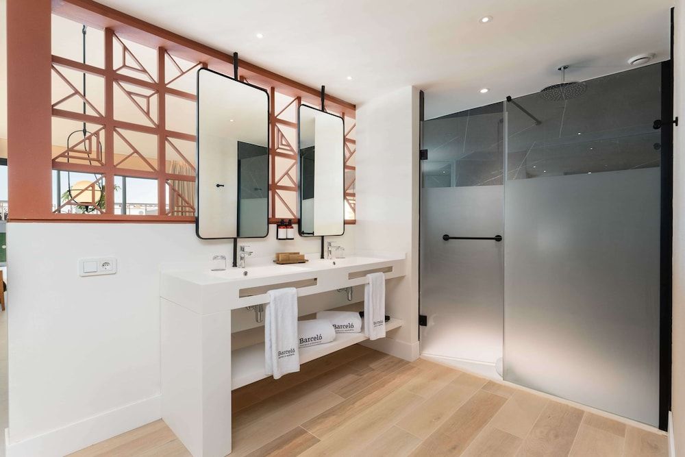 Barceló Playa Blanca Royal Level - Adults Only Junior Suite, Sea View (Deluxe) 4