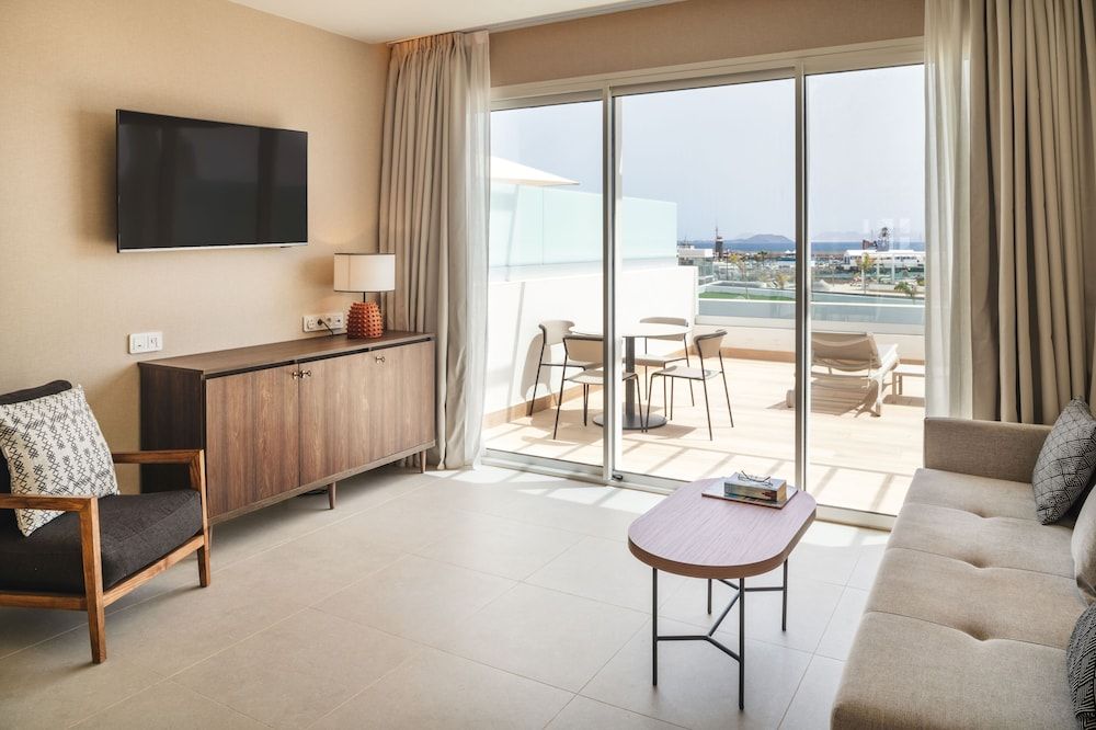Barceló Playa Blanca Royal Level - Adults Only Junior Suite, Sea View (Deluxe) 5