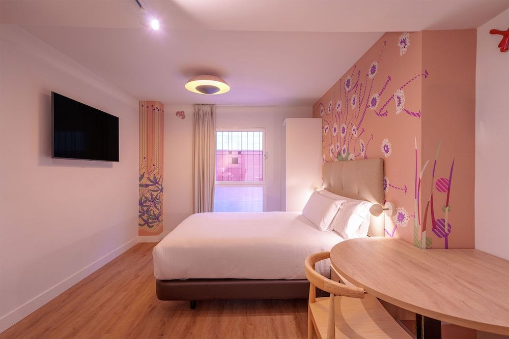 Spirit Apartamentos Valladolid Centro Comfort Studio (Queen) 2