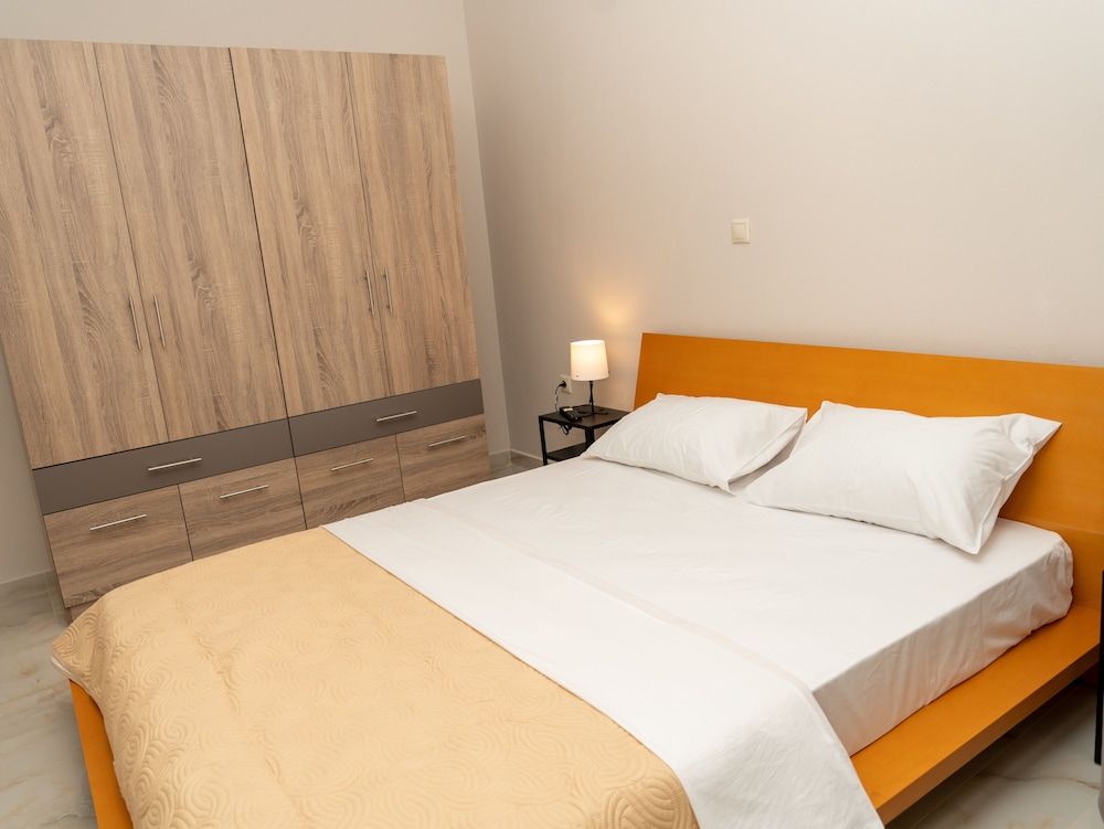 ALLAGIANNIS GROUP APARTMENTS Family Apartment