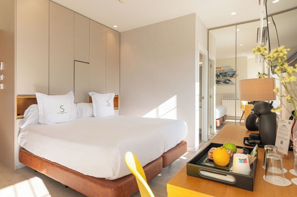 Deluxe Double or Twin Room, Terrace