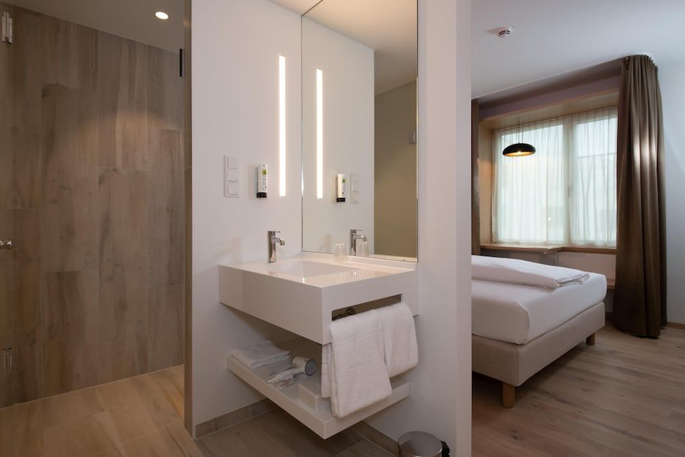 Best Western Hotel Spinnerei Linz Standard Room, 1 Queen Bed (Small Room) 2