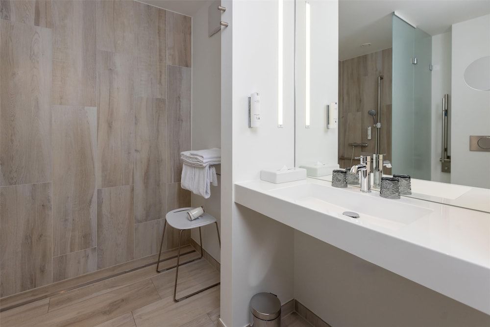 Best Western Hotel Spinnerei Linz Standard Room, 2 Twin Beds, Accessible 5