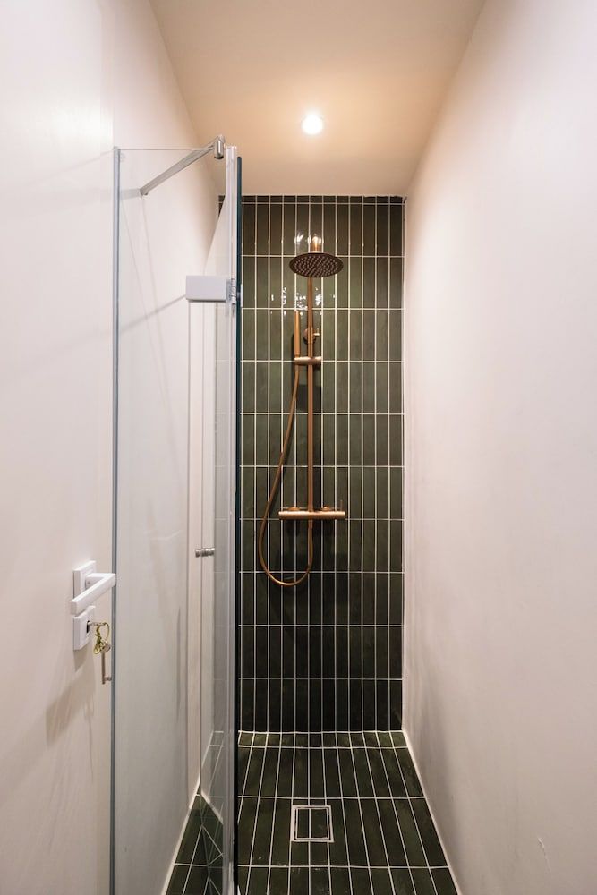 Qualia Slowlife Suites The Sanctuary 51