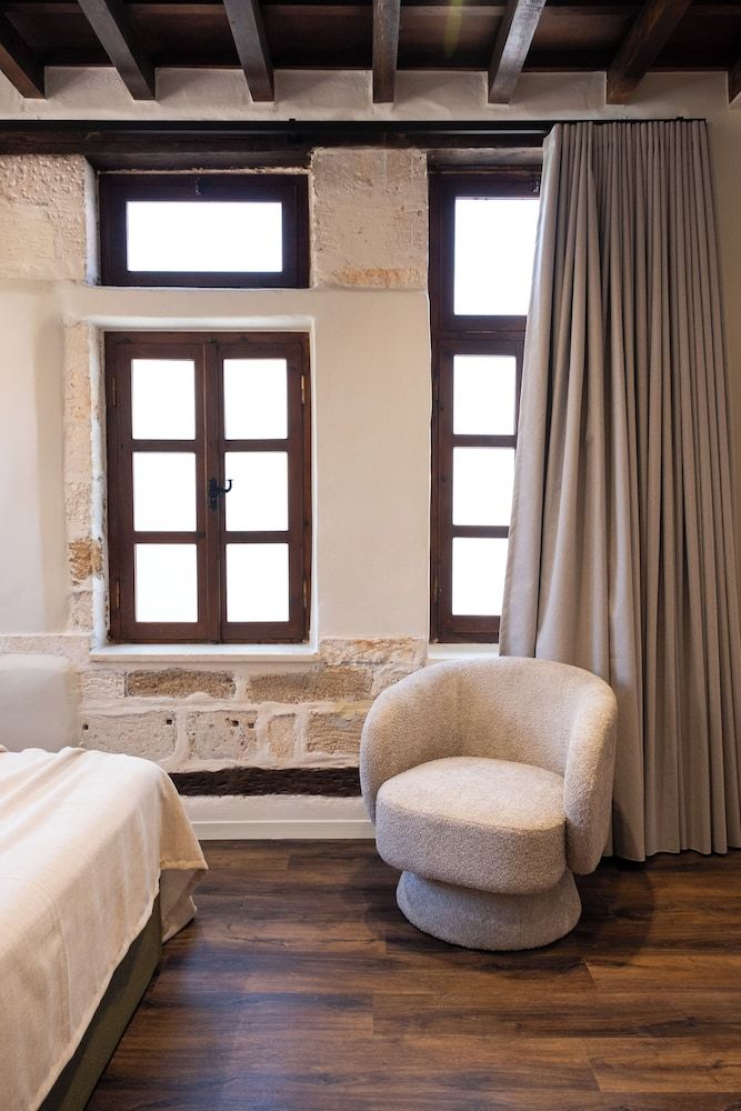 Qualia Slowlife Suites The Sanctuary 65