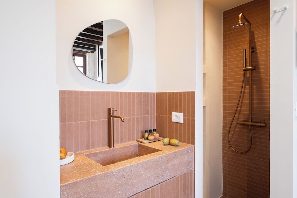 Qualia Slowlife Suites The Sanctuary 42