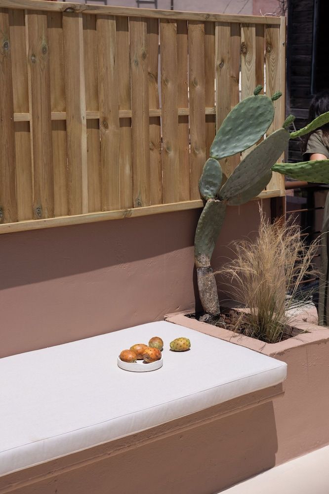 Qualia Slowlife Suites The Sanctuary 24