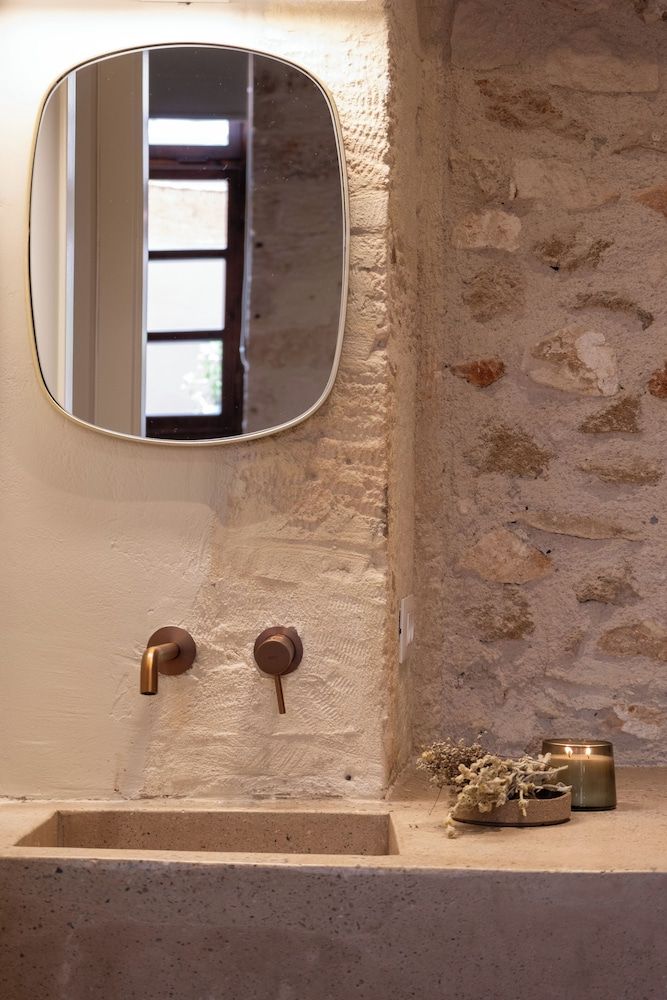 Qualia Slowlife Suites The Sanctuary 35