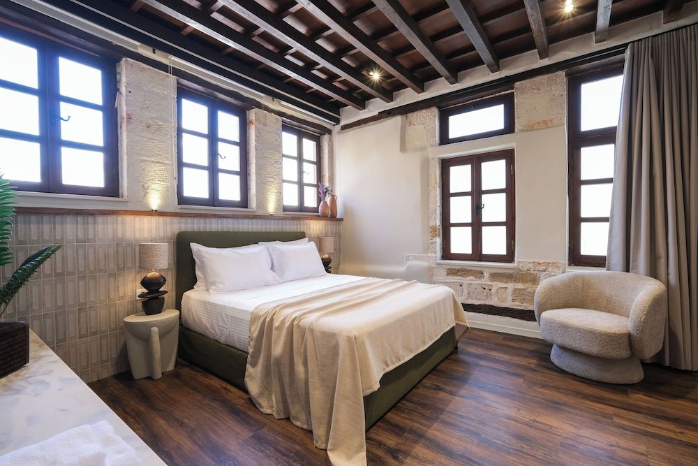 Qualia Slowlife Suites The Sanctuary 9