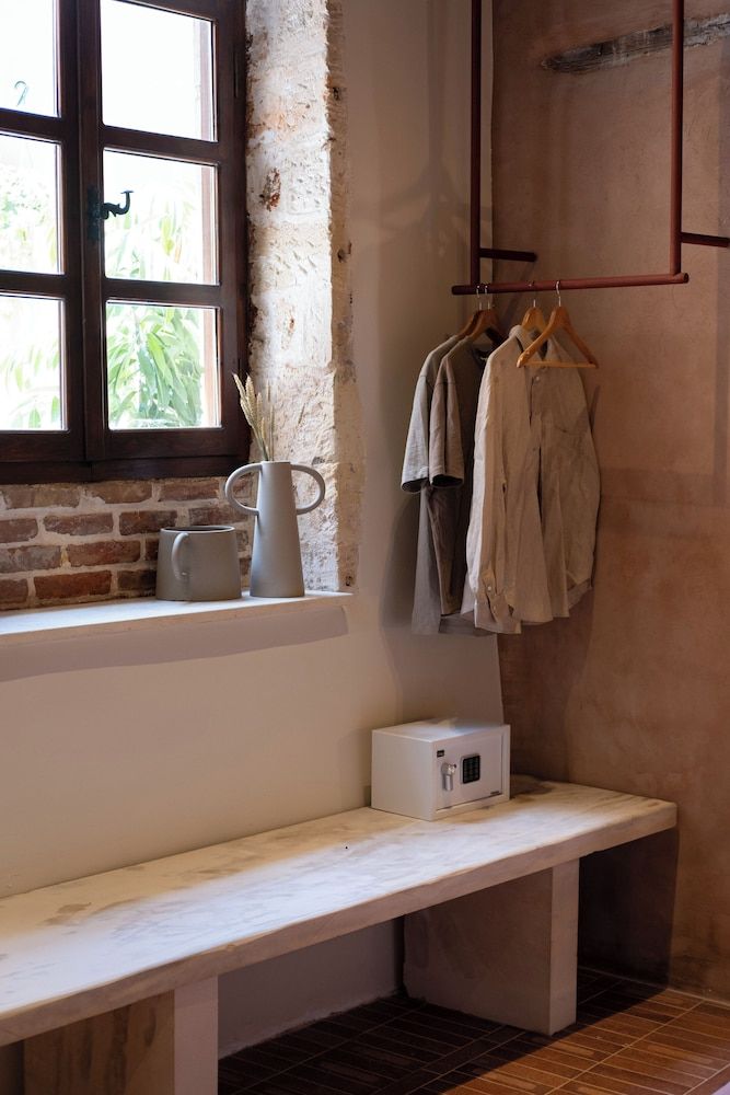 Qualia Slowlife Suites The Sanctuary 26