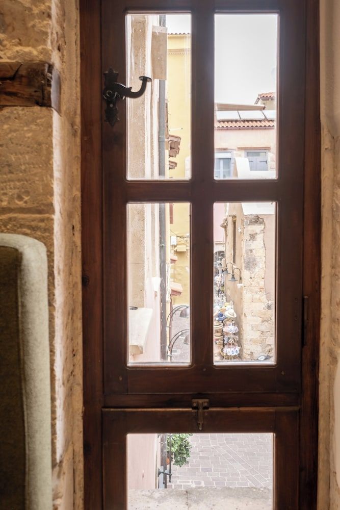 Qualia Slowlife Suites The Sanctuary 75