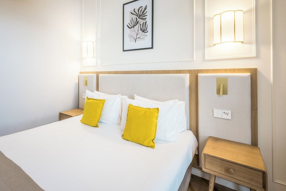 L'Orangeraie Hotel by Miléade Superior Double Room 3