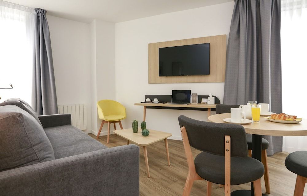 Appart Hotel Odalys City Angers Centre Gare Apartment 6