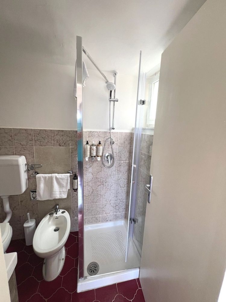 Hotel La Reginella Superior Double or Twin Room, Sea View 5